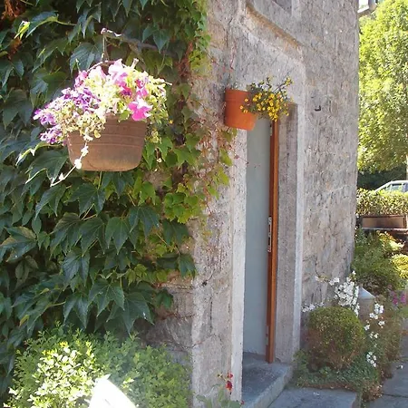 The River's Stones 펜션 아이웨일